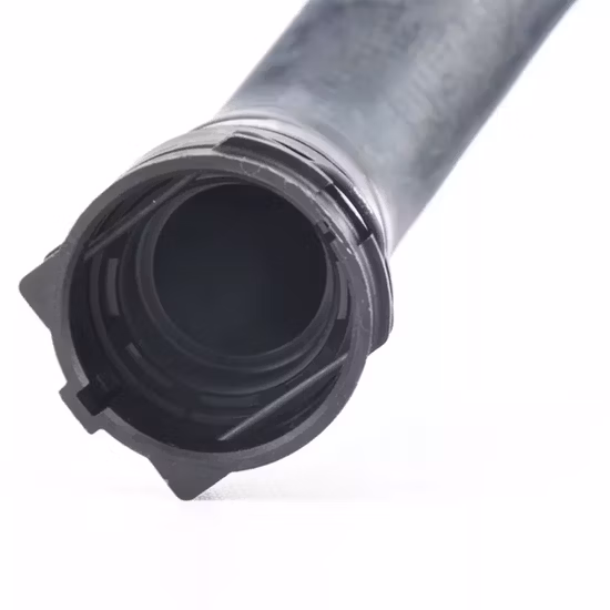 BMW F33 F83 F32 F82 F36용 자동 라디에이터 냉각수 호스 수도관 OEM 17127609532